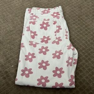 cotton on flower printed loose straight jeans (size 8)